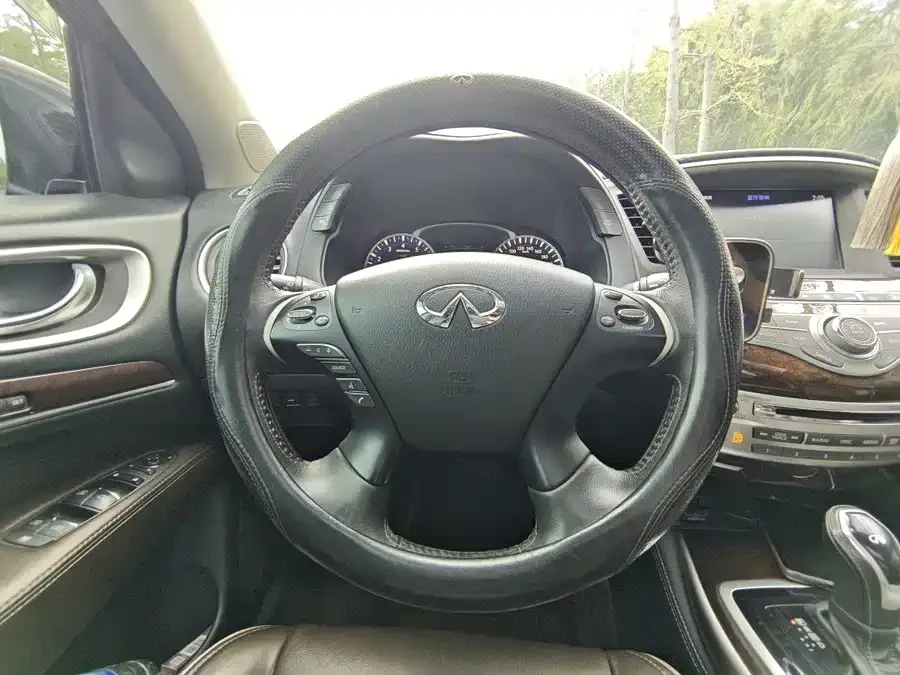 Infiniti QX60 2020 2.5 S/C Hybrid Two-wheel drive Excellent Edition 2022 — миниатюра 4