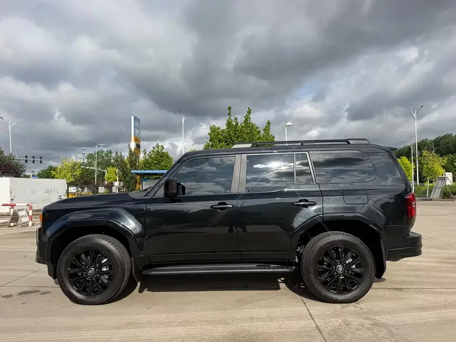 Toyota Prado Prado 2025 2.4T Flagship VX Edition 5 Seaters 2026 — миниатюра 2