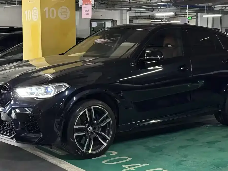 BMW X6 M 2022