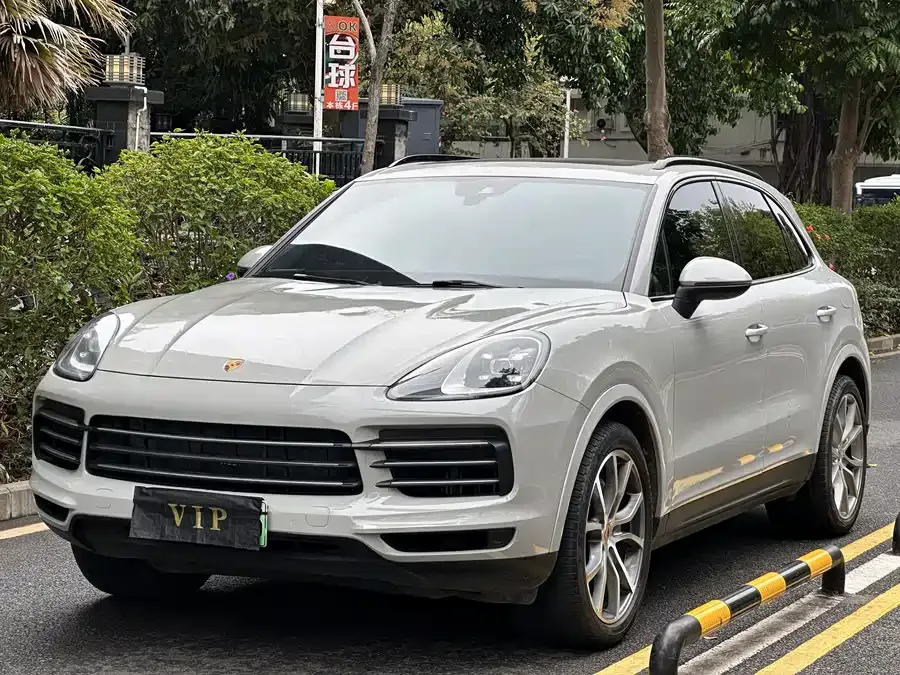 Porsche Cayenne New Energy 2022
