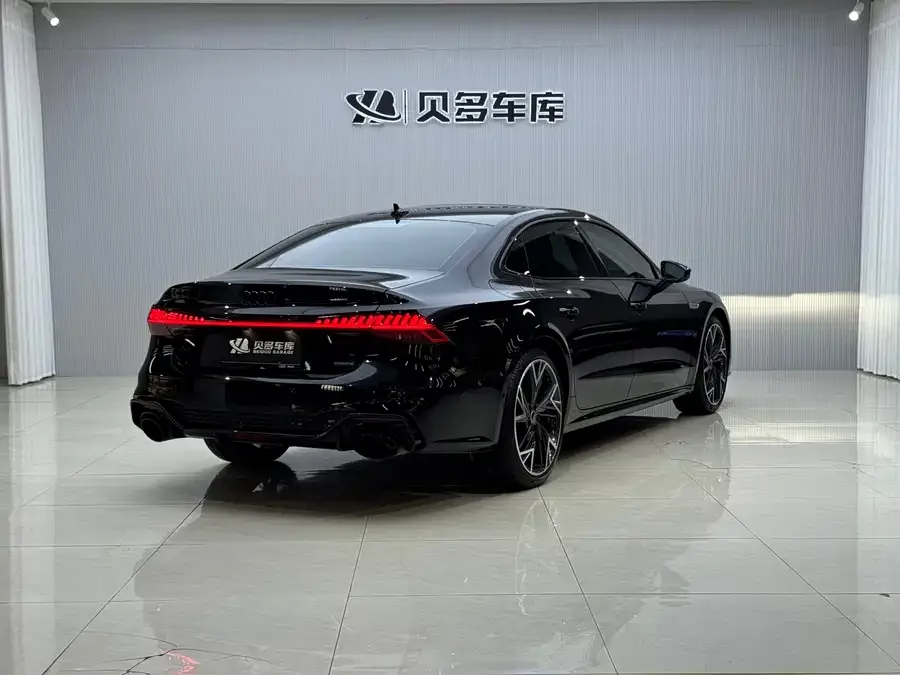 Audi A7L 2024 45 TFSI quattro S-line Black Warrior Edition 2024 — миниатюра 2