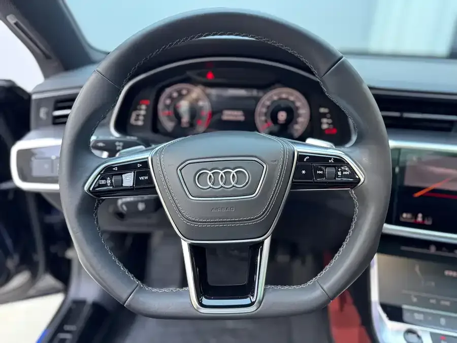 Audi A7L 2024 45 TFSI quattro S-line Black Warrior Edition 2024 — миниатюра 4