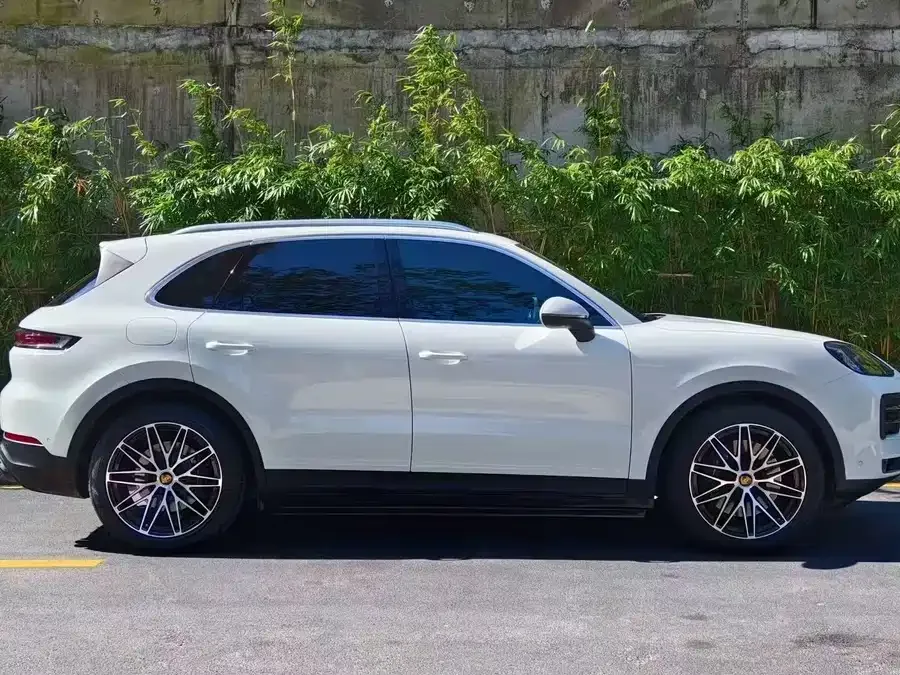 Porsche Cayenne Cayenne 2025 Cayenne 3.0T 2025 — миниатюра 4
