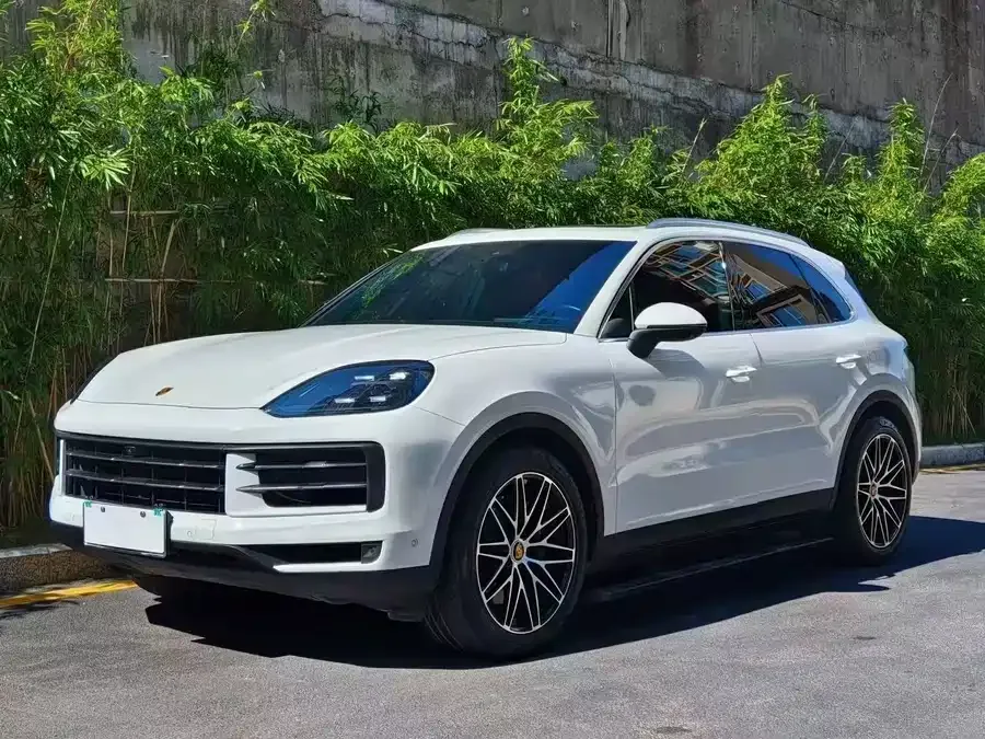 Porsche Cayenne 2025
