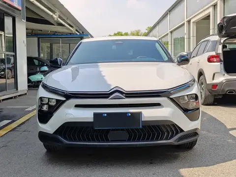 Citroen Versailles C5 X 2024 купить в Москве