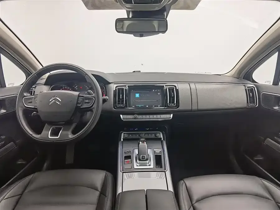 Citroen C6 Citroen C6 2021 400THP Comfort Edition 2023 — миниатюра 2