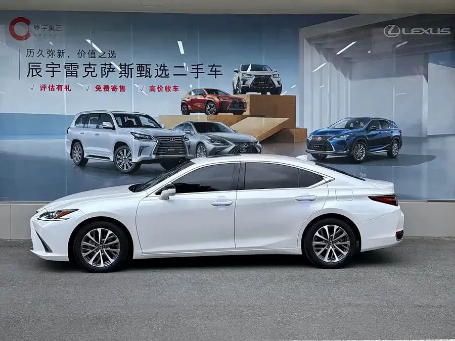 Lexus ES 2023 200 Excellence Edition 2024 — миниатюра 2