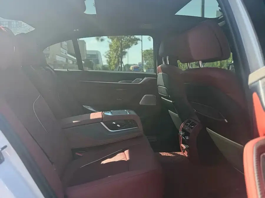 BMW 5 Series BMW 5 Series 2022 530Li Exclusive M Sport Package 2022 — миниатюра 3