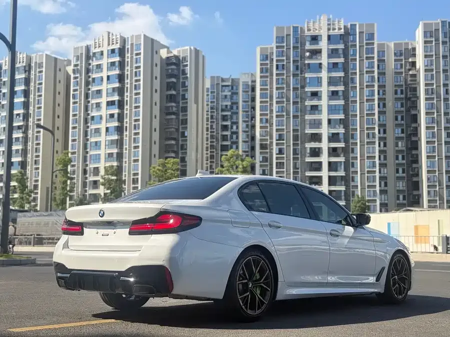 BMW 5 Series BMW 5 Series 2022 530Li Exclusive M Sport Package 2022 — миниатюра 4