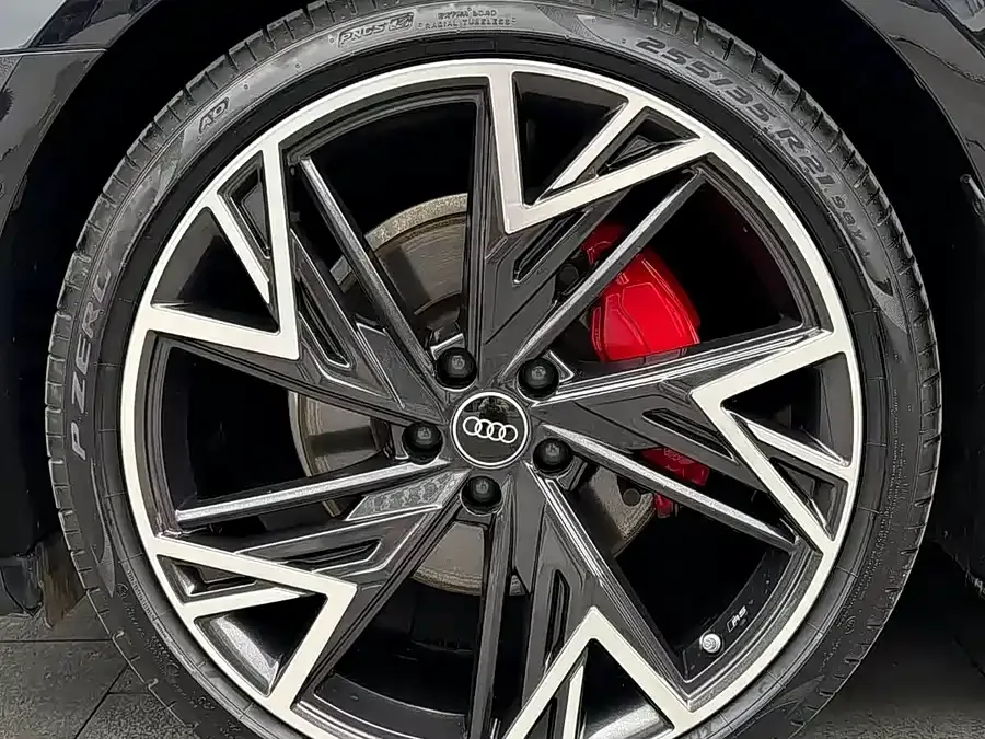 Audi A7L 2025 45 TFSI quattro Black Warrior Edition 2025 — миниатюра 5
