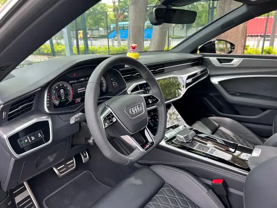 Audi A7 2024 55 TFSI quattro Premium Edition 2024 — миниатюра 3