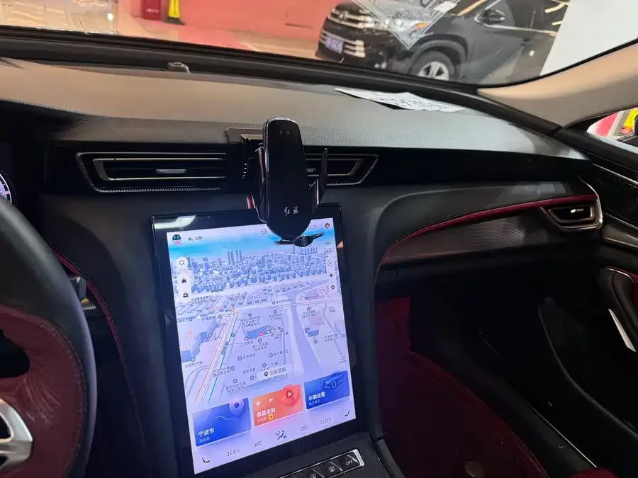Hongqi H6 Hongqi H6 2023 2.0T Zhiyi Edition 2023 — миниатюра 2
