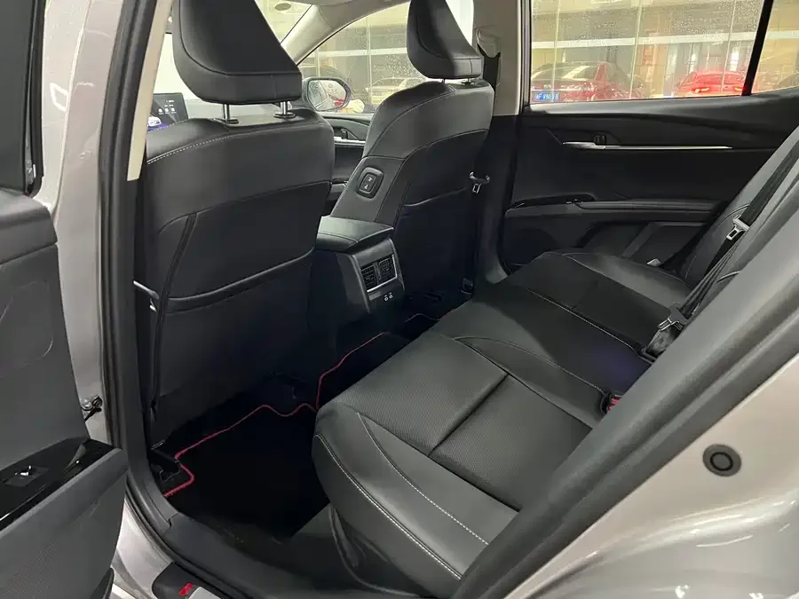 Toyota Camry 2026 Camry 2.0S Sport Edition 2026 — миниатюра 2