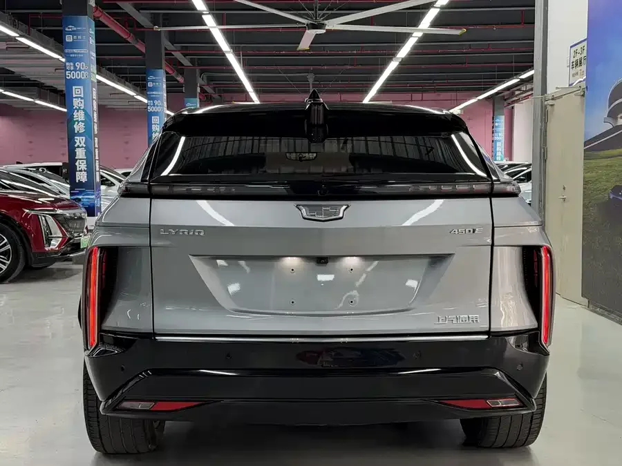 Cadillac IQ Ruige IQ Ruige 2022 rear-wheel drive long-range luxury version 2023 — миниатюра 5