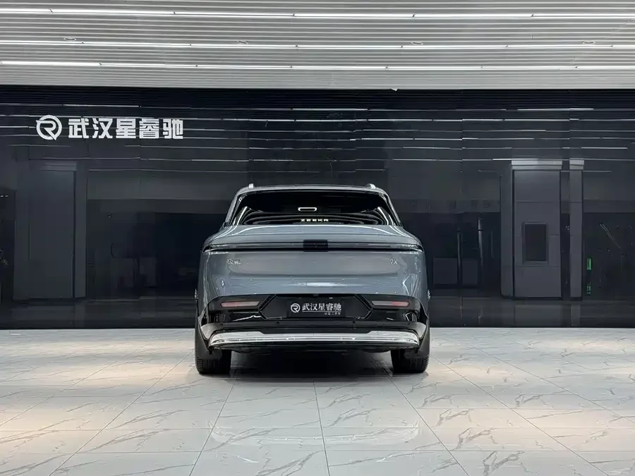 Zeekr 7X Zeekr 7X 2025 100kWh Long-range 4WD Smart Driving Edition 2024 — миниатюра 2