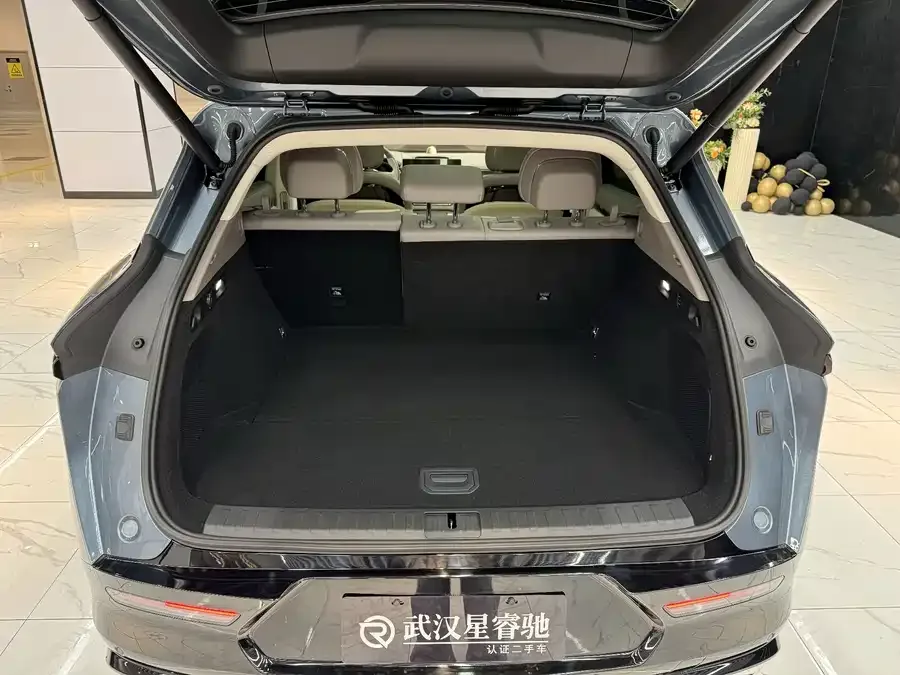 Zeekr 7X Zeekr 7X 2025 100kWh Long-range 4WD Smart Driving Edition 2024 — миниатюра 4