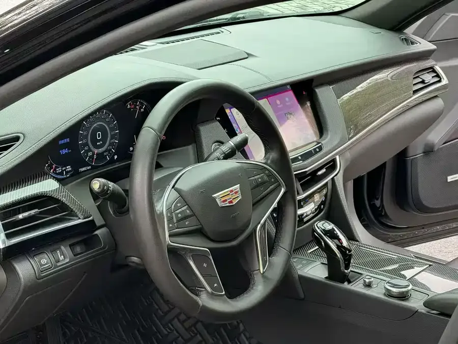 Cadillac CT6 2022 28T Premium Model 2022 — миниатюра 4