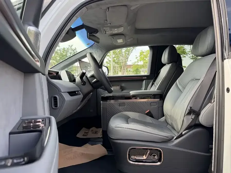 Zeekr Mix Zeekr MIX 2025 Smart Driving Edition 2025 — миниатюра 3