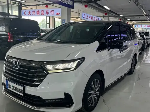 Honda Odyssey 2025 buy in Moscow