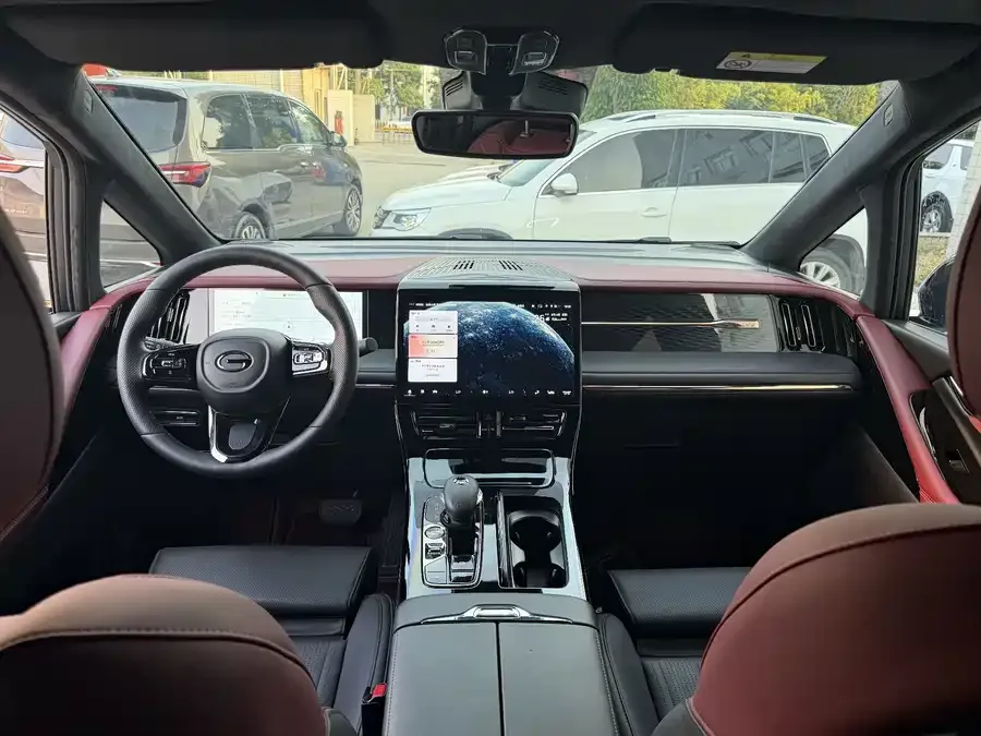 GAC Trumpchi M8 Trumpchi M8 2024 Grandmaster Series 400T Supreme Edition 2025 — миниатюра 5