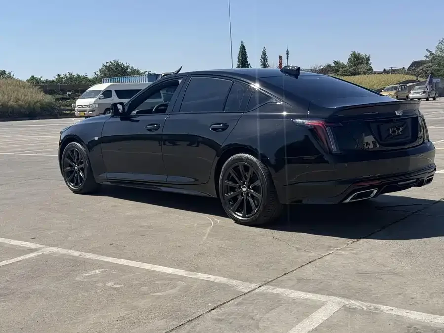 Cadillac CT5 2025 28T Track Performance Edition 2025 — миниатюра 5