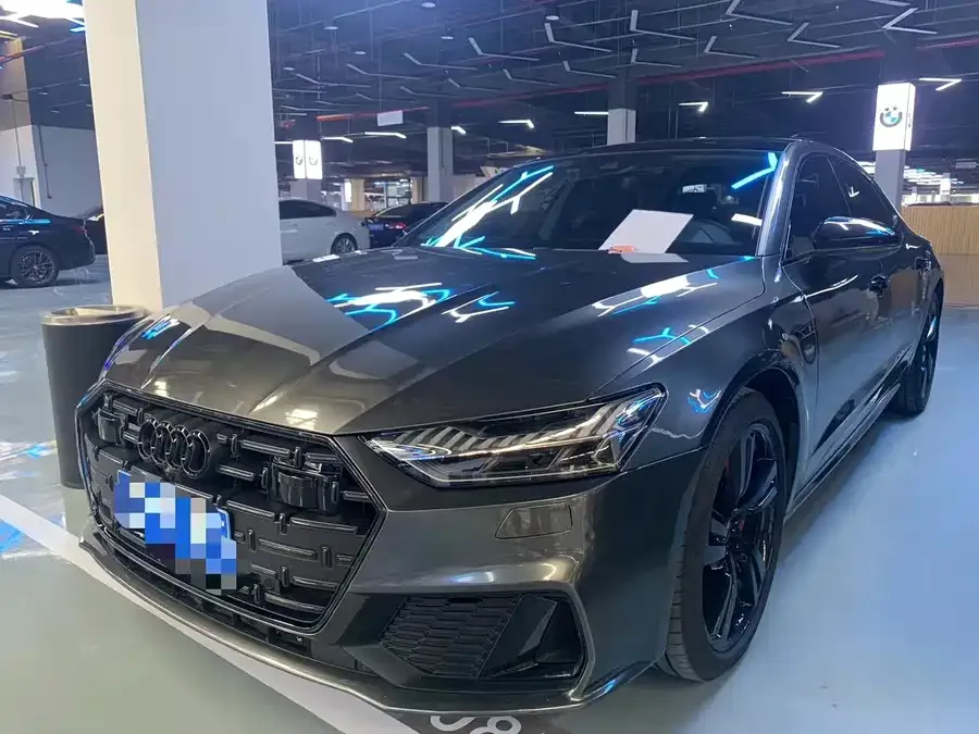 Audi A7L 2022