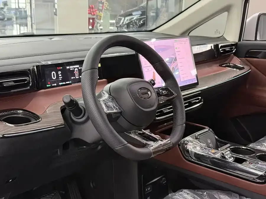 GAC Trumpchi E8 PHEV Trumpchi E8 PHEV 2024 Model 150km/h Dragon Soaring Starry Night+ 2025 — миниатюра 2