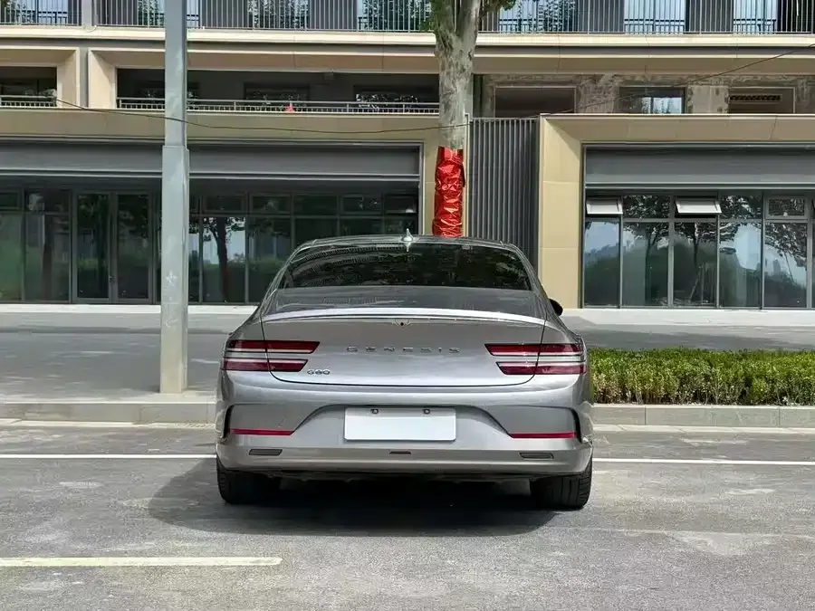 Genesis Pure electric G80 Genesis pure electric G80 2023 pure electric G80 flagship version 2023 — миниатюра 5