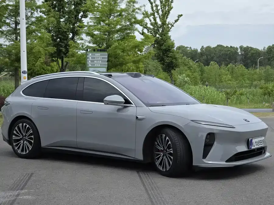 NIO ET5T NIO ET5T 2024 75kWh Touring 2024 — миниатюра 2