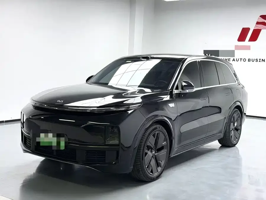 Li Xiang L8 2025