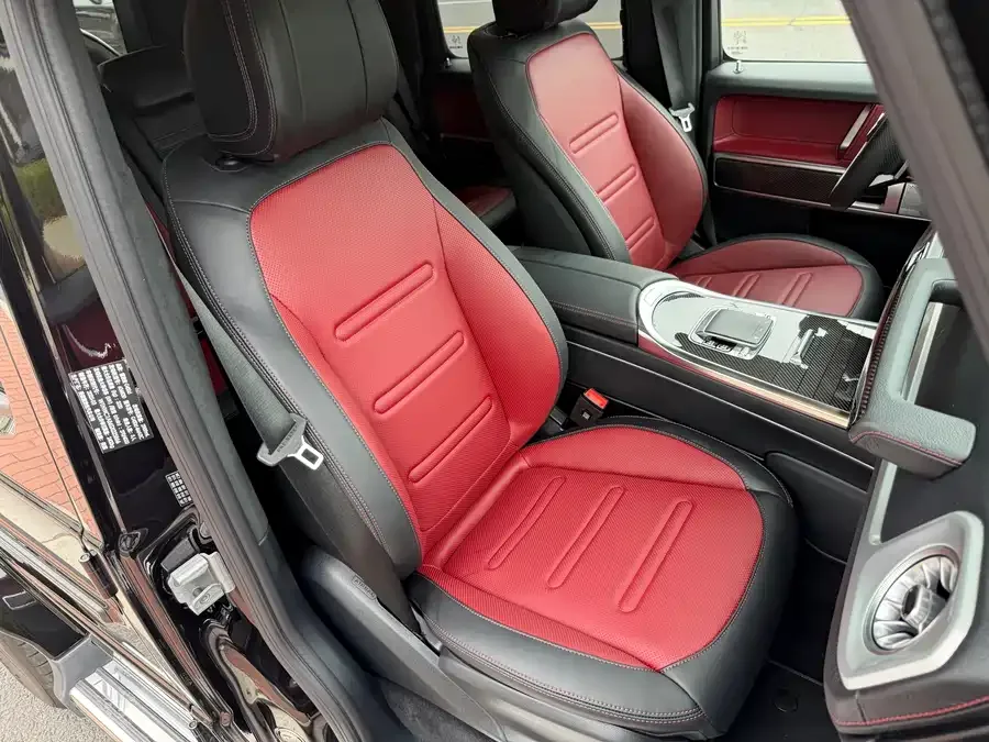 Mercedes-Benz G-rated Mercedes-Benz G-Class 2025 G 500 2025 — миниатюра 3