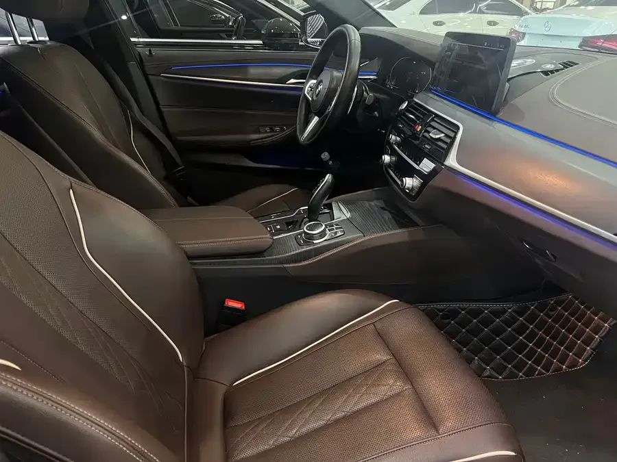 BMW 5 Series BMW 5 Series 2022 530Li Exclusive Luxury Package 2022 — миниатюра 4