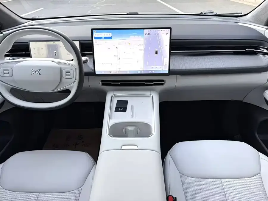 XPeng G6 Xpeng G6 2025 Model 625 Long Range Max Technology Edition 2024 — миниатюра 4