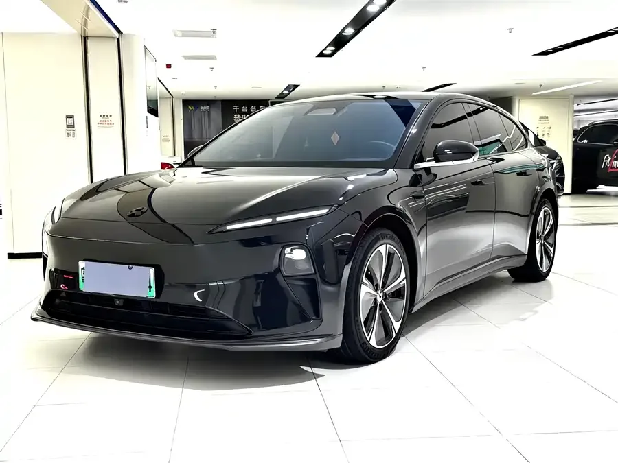 NIO ET5T NIO ET5T 2024 75kWh Touring 2024 — фото 1, купить с доставкой в Москву