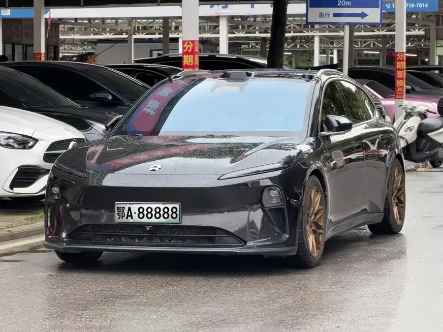 NIO ET5T NIO ET5T 2023 100kWh Touring 2023 — фото 1, купить с доставкой в Москву