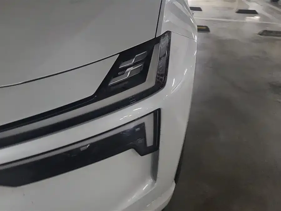 Polestar 4 Polestar 4 2023 dual-motor high-performance PLUS 2024 — миниатюра 2