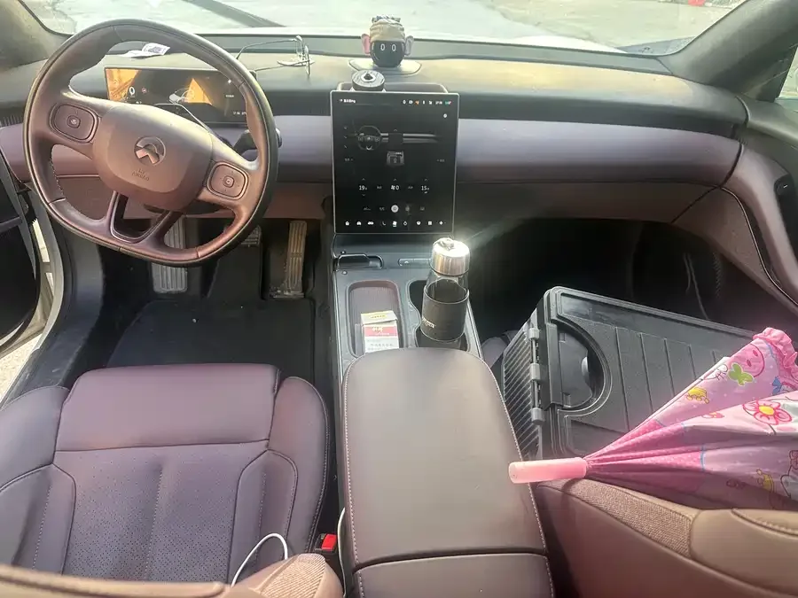 NIO ET5T NIO ET5T 2024 100kWh Touring 2024 — миниатюра 3