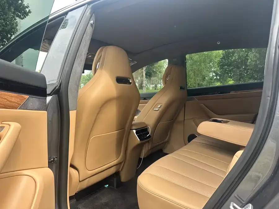 Smart world R7 Zhijie R7 2024 pure electric 802km Max 2025 — миниатюра 2