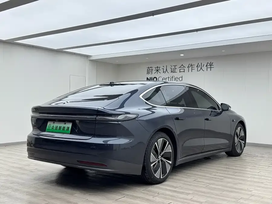 NIO ET7 NIO ET7 2022 100kWh First Edition 2022 — миниатюра 2