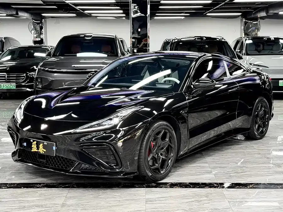 NETA Nezha GT Nezha GT 2023 580 AWD 2023 — фото 1, купить с доставкой в Москву