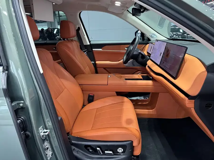 WEY Blue Mountains Wei Brand Blue Mountain 2025 4WD Ultra 2025 — миниатюра 3