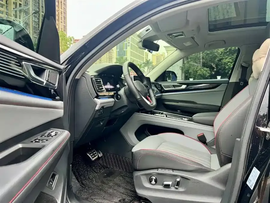 Volkswagen Teramont 2023 Touron 380TSI 4WD Luxury Edition 2023 — миниатюра 4