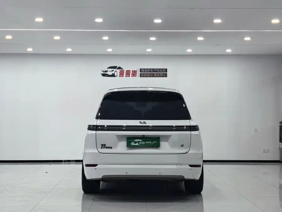 Li Xiang L9 Ideal L9 2025 Ultra Smart New Edition 2025 — миниатюра 3