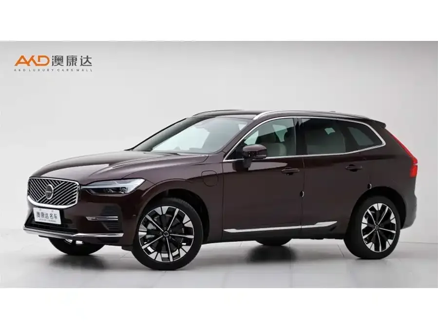 Volvo XC60 Plug-in Hybrid 2025