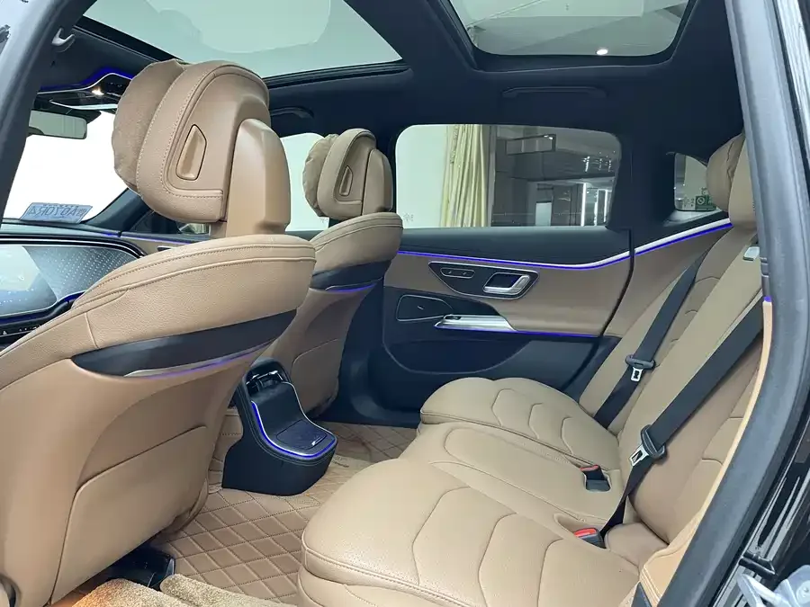 Mercedes-Benz E-Class Mercedes-Benz E-Class 2024 facelift E 300 L stylish sports model 2024 — миниатюра 5