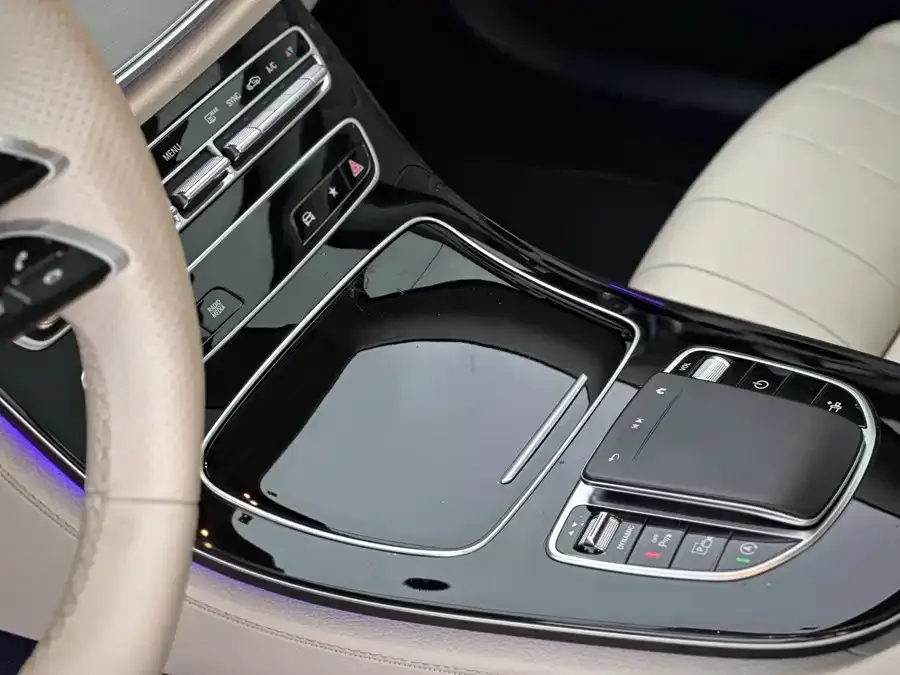 Mercedes-Benz E-Class Mercedes-Benz E-Class (Imported) 2023 E 300 Coupe 2023 — миниатюра 4