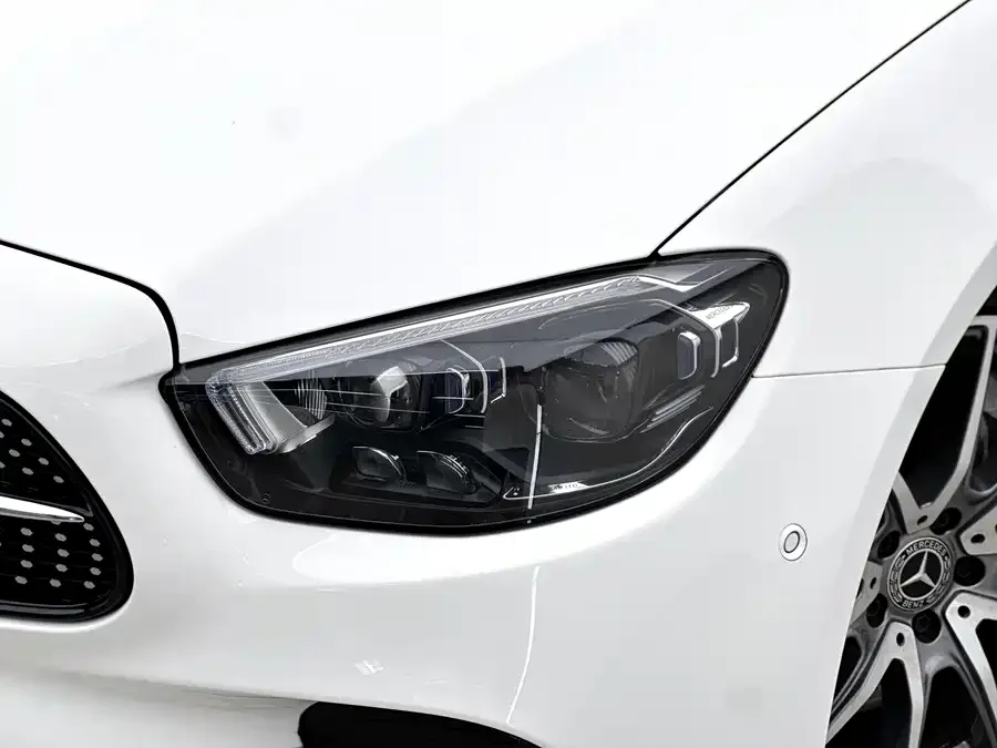 Mercedes-Benz E-Class Mercedes-Benz E-Class (Imported) 2023 E 300 Coupe 2023 — миниатюра 5