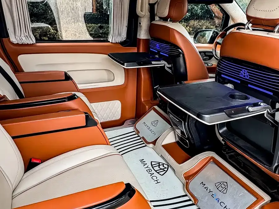 Mercedes-Benz Vito Vito 2023 2.0T Business Edition 7 Seaters 2023 — миниатюра 5