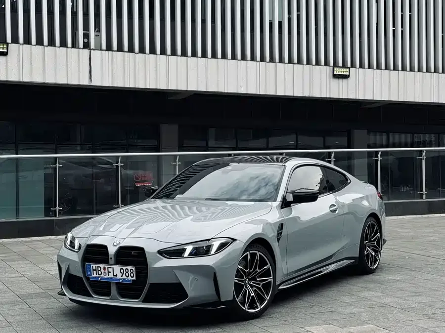 BMW M4 2024