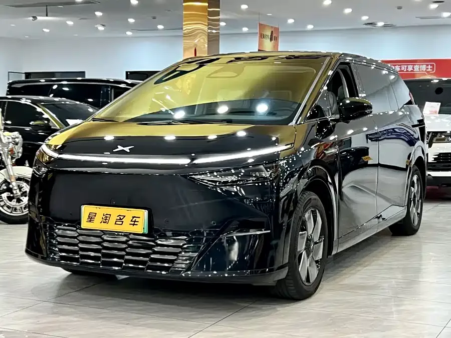XPeng XPeng X9 2024